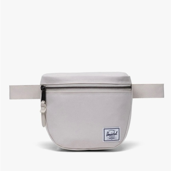 Herschel Supply Company Handbags - NWT: Herschel Settlement Hip Pack Bag (Moonbeam)